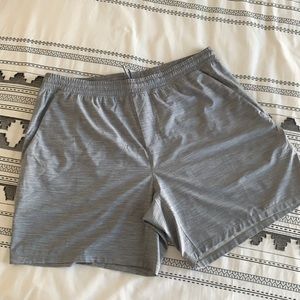EUC - Lululemon 7 inch shorts XXL